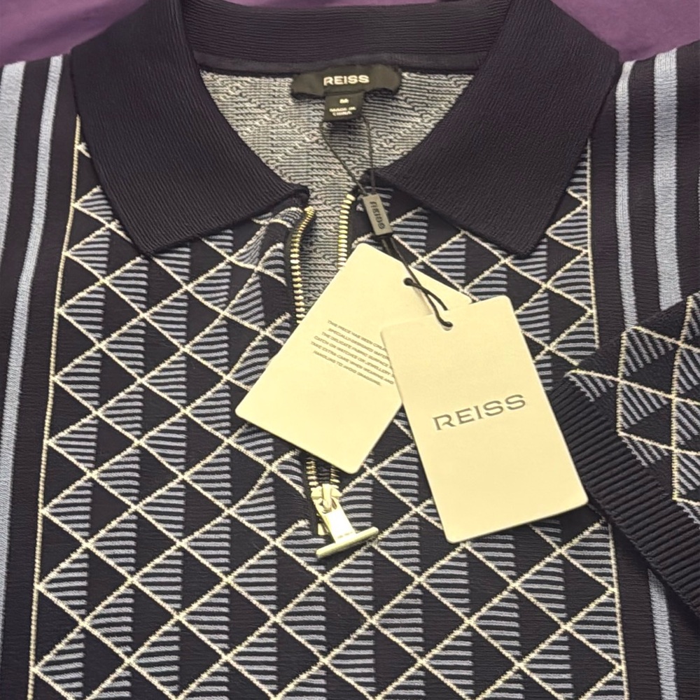 NWT gorgeous Reese size medium pullover polo zippered neck